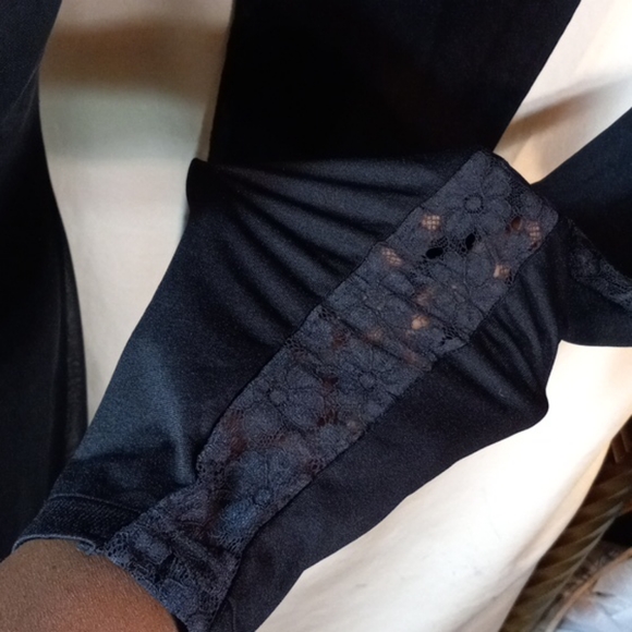 Breaking Loose & 0ne Step Up - Picture 7 of 7